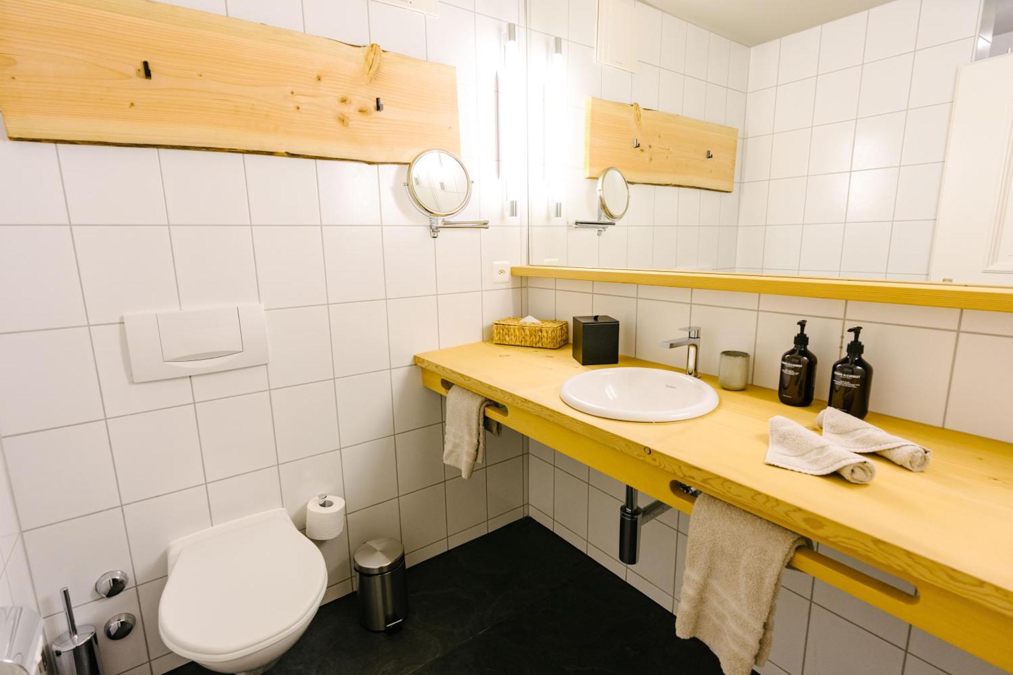 Seven Alpina Boutique Hotel Klosters Room photo